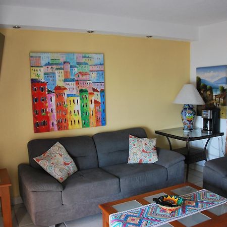 Beachfront View Condo Beside La Isla Mall Puerto Vallarta Esterno foto